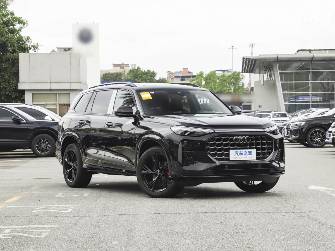 Audi Q6 45 TFSI 2.0 AMT 4WD