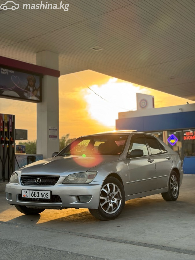 Открыть фото Lexus IS I 200 2.0 AT