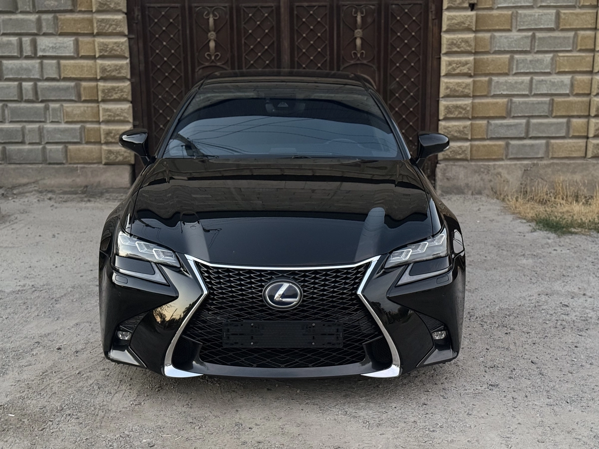 Lexus GS IV Рестайлинг 300h 2.5hyb CVT