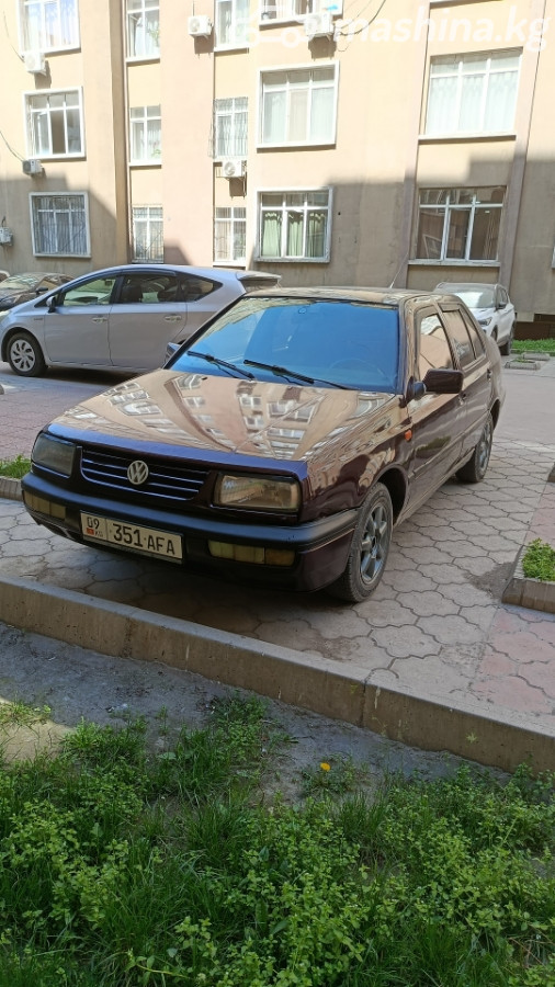 Открыть фото Volkswagen Vento 1.8 MT