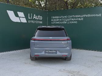 LiXiang L8 Рестайлинг 1.5hyb AT 4WD