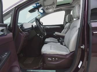 Buick GL8 II 2.4 AT