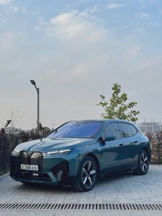 BMW iX I (I20) xDrive40 Electro AT 4WD