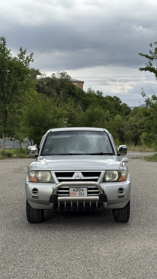 Открыть фото Mitsubishi Pajero III 3.5 AT 4WD