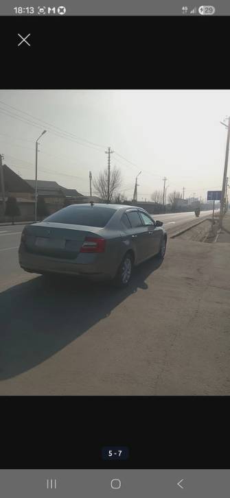 Skoda Octavia III (A7) 1.6 MT