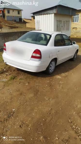 Daewoo Nubira II 1.5 MT