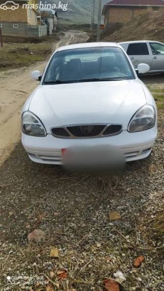Daewoo Nubira II 1.5 MT