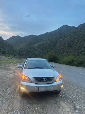 Toyota Harrier II (XU30) 2.4 AT