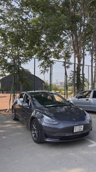 Tesla Model 3 I Performance Electro AT 4WD