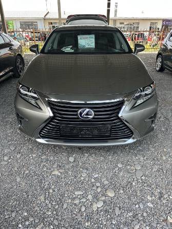 Lexus ES VI Рестайлинг 300h 2.5hyb CVT