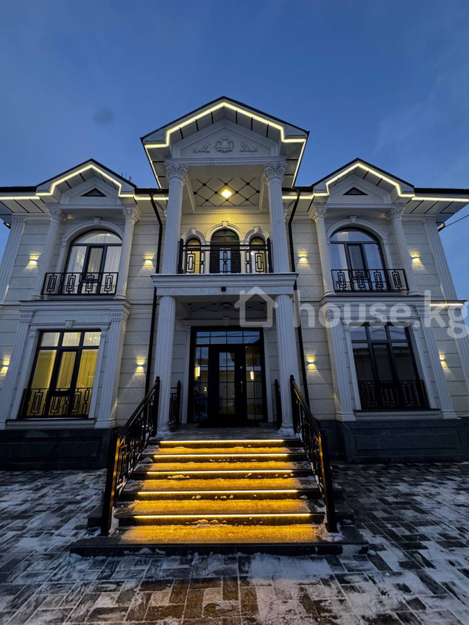 Открыть фото Дом, 6 и более комнат, 320 м2