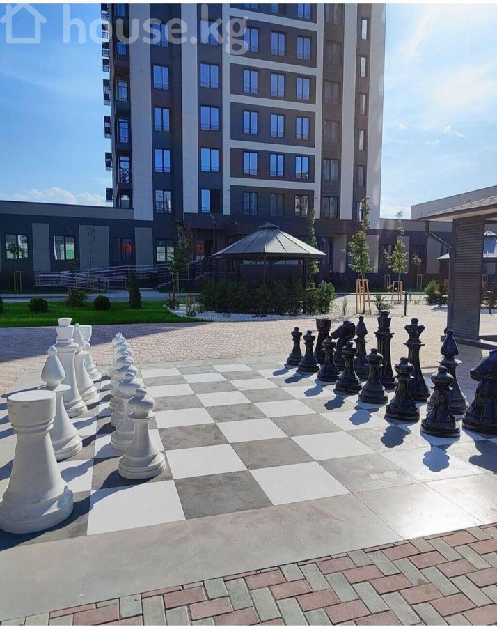 3-комн. кв., 130 м2