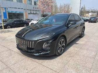 Hongqi E-QM5 54 kWh Electro AT