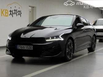 Kia K5 III 2.0 AT