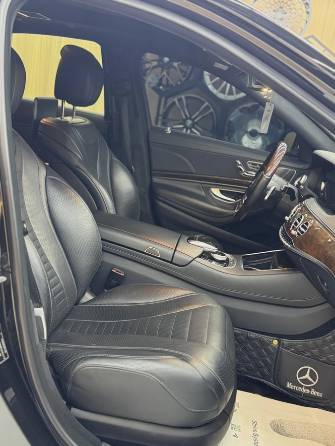 Mercedes-Benz C-Класс IV (W205) Рестайлинг 400 3.0 AT 4WD
