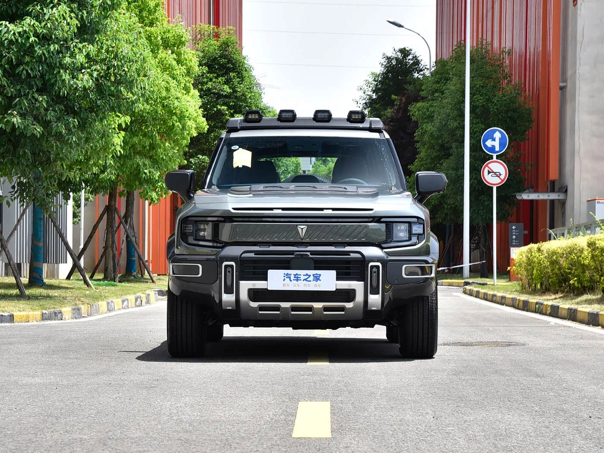Changan Deepal G318 1.5hyb AT 4WD