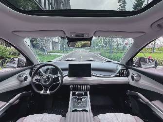 LiXiang Mega 102.7 kWh Electro AT 4WD