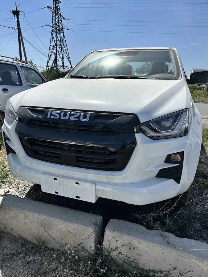 Isuzu D-Max III 1.9 AT 4WD