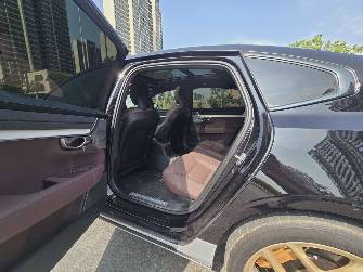 Volvo S90 II Рестайлинг 2.0 AT 4WD