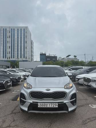 Kia Sportage IV Рестайлинг 2.0d AT