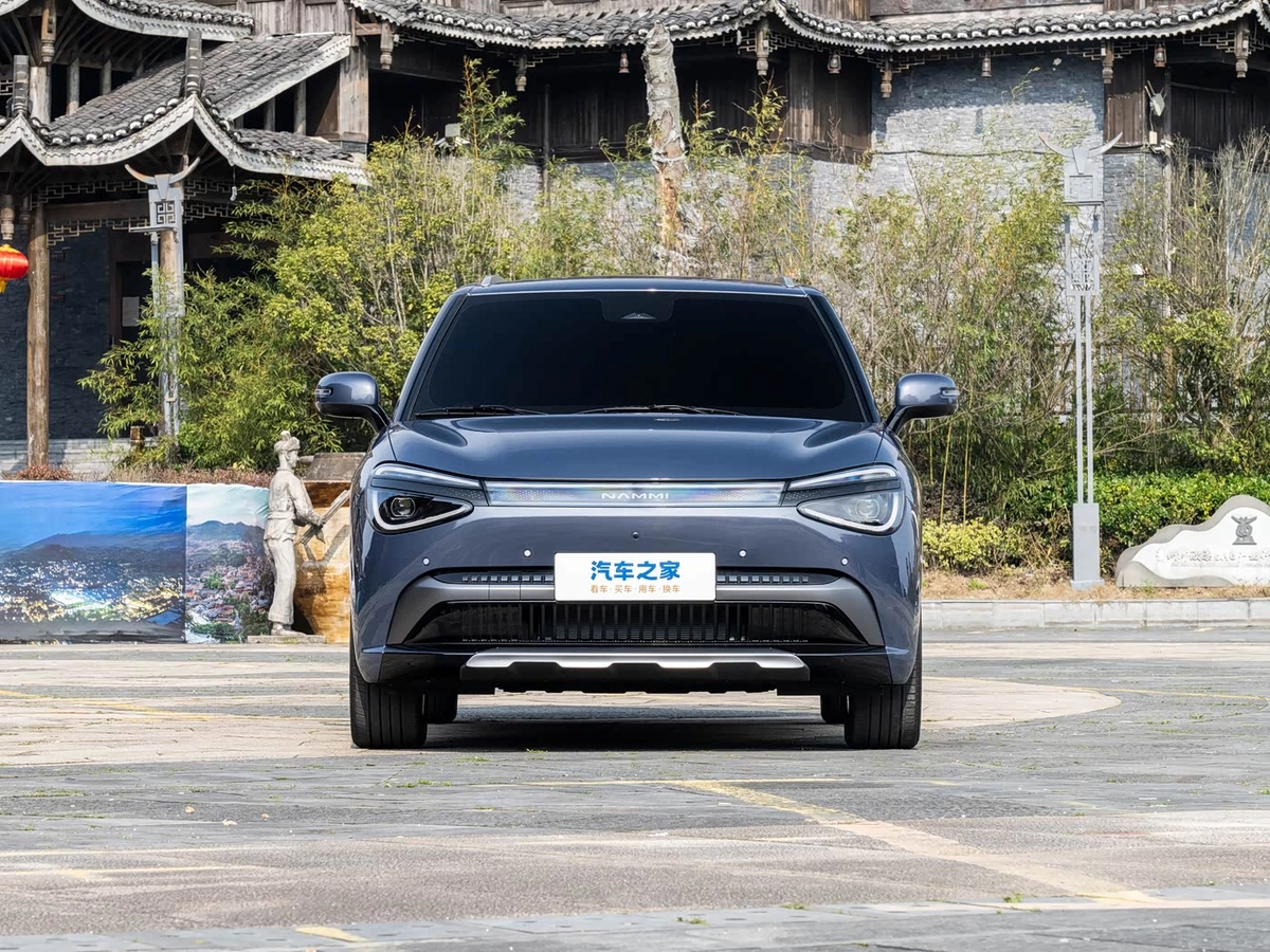 Dongfeng Nammi 01 42.3 kWh Electro AT