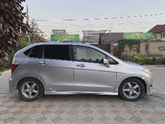 Honda Edix 2.0 AT