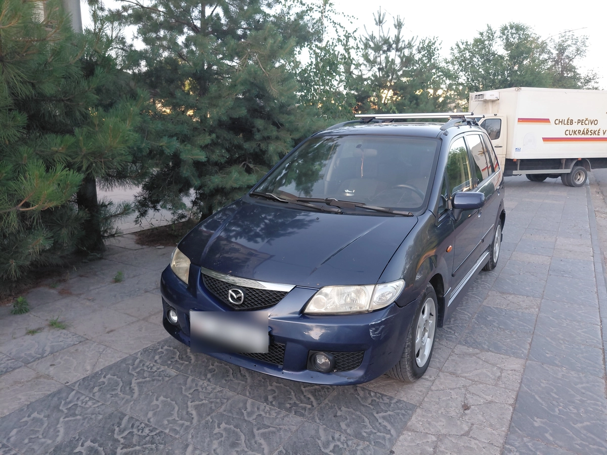 Mazda Premacy I (CP) 2.0 MT