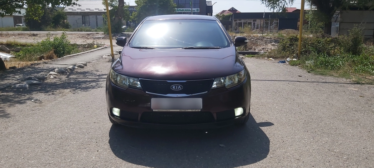 Открыть фото Kia Cerato II 4-speed 1.6 AT