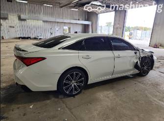 Toyota Avalon V 3.5 AT