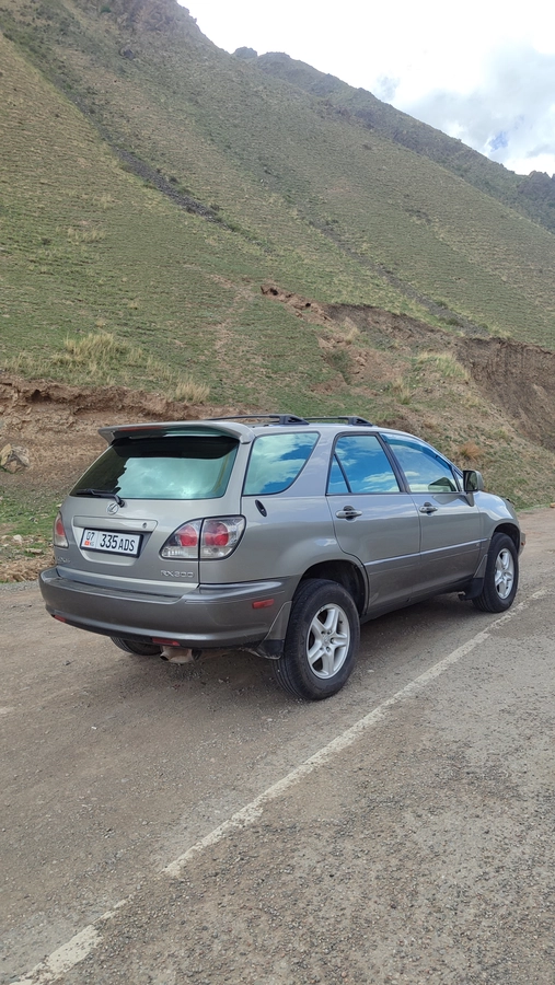 Lexus RX I 300 3.0 AT 4WD
