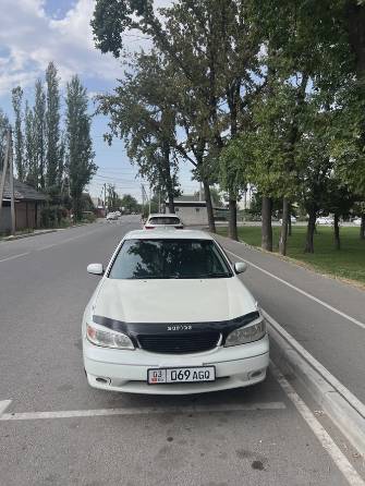 Nissan Cefiro III (A33) 2.0 AT