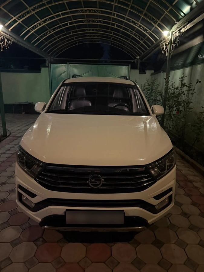 SsangYong Korando Turismo I Рестайлинг 2.2d AT 4WD