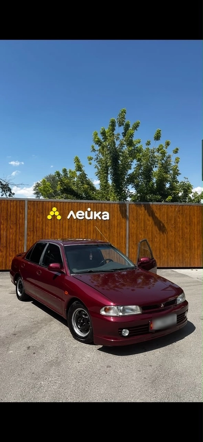 Mitsubishi Lancer VII 1.6 MT