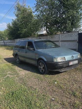 Volkswagen Passat B3 1.8 MT