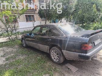 Mercedes-Benz W124 230 2.3 MT
