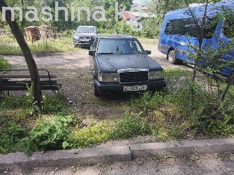 Mercedes-Benz W124 230 2.3 MT