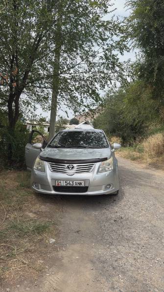 Toyota Avensis III Рестайлинг 1.8 CVT