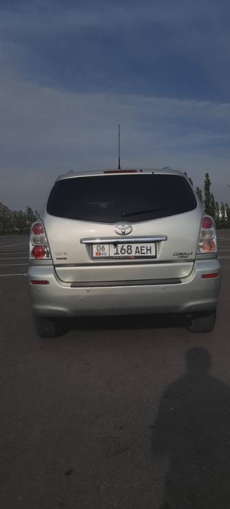 Toyota Corolla Verso I Рестайлинг 2 1.8 MT
