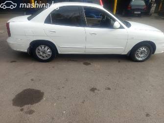 Daewoo Nubira II 1.5 MT