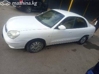 Daewoo Nubira II 1.5 MT