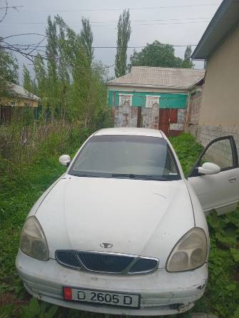 Daewoo Nubira I 1.6 MT