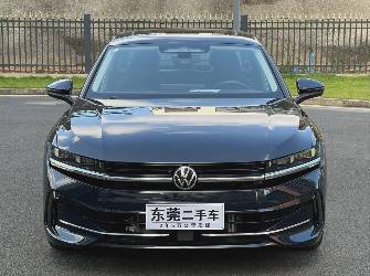 Volkswagen Magotan B9 1.5 AMT