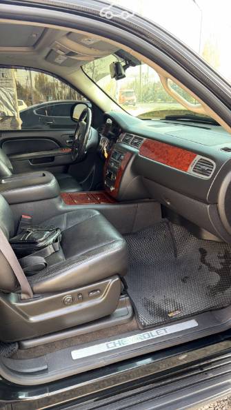 Chevrolet Tahoe III 5.3 AT 4WD