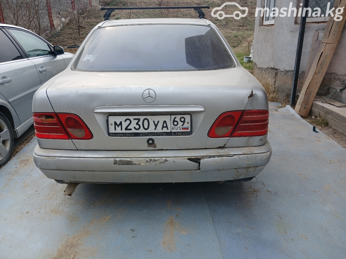 Mercedes-Benz E-Класс II (W210, S210) 230 2.3 AT