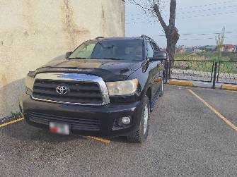 Toyota Sequoia II 5.7 AT 4WD