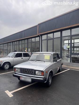 ВАЗ (Lada) 2107 21074-20 1.6 MT