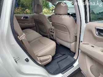 Nissan Pathfinder IV Рестайлинг 3.5 CVT