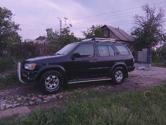 Nissan Pathfinder II 3.3 AT 4WD