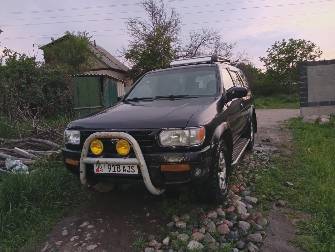 Nissan Pathfinder II 3.3 AT 4WD