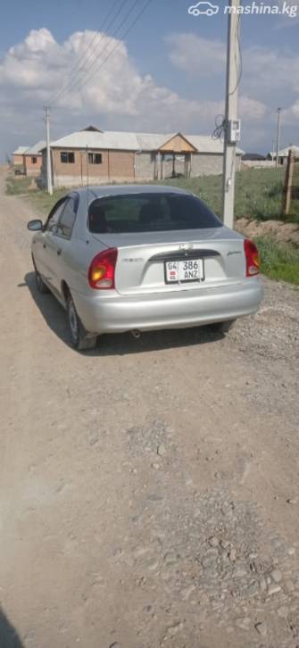 Chevrolet Lanos I 1.5 MT